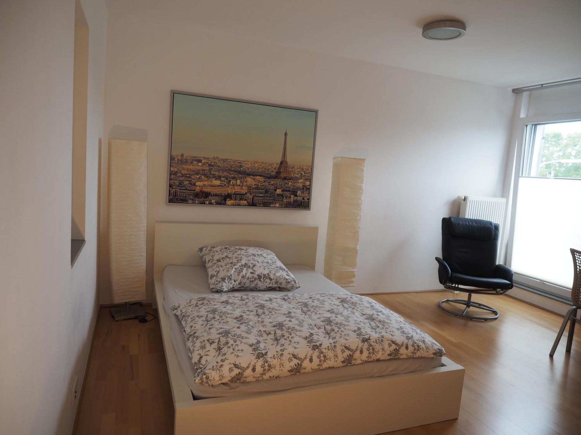 B8 - Just A Private Accommodation Dusseldorf Ngoại thất bức ảnh