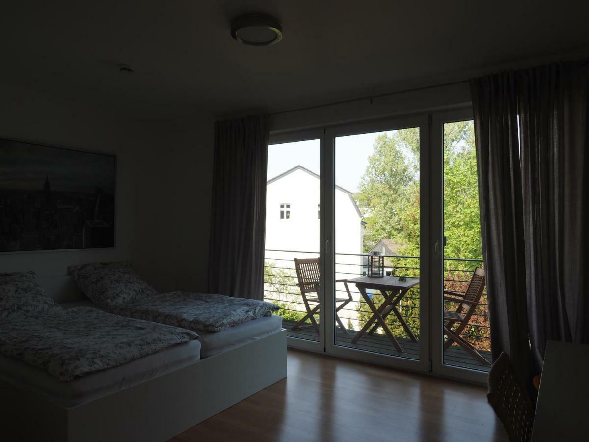 B8 - Just A Private Accommodation Dusseldorf Ngoại thất bức ảnh