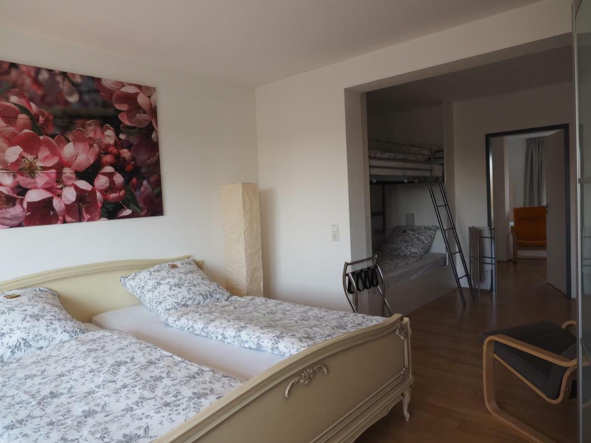 B8 - Just A Private Accommodation Dusseldorf Ngoại thất bức ảnh